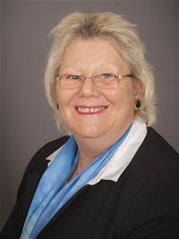 Profile image for Councillor Elizabeth M. Simpson