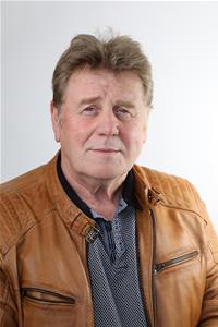 Profile image for Councillor Malcolm Robinson